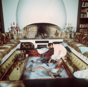 people witha hot tub in their living room