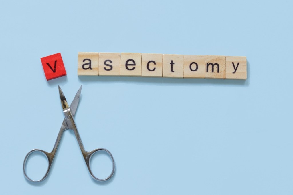 This Surgeon Gave Himself a Vasectomy—and Posted the Footage on Instagram
