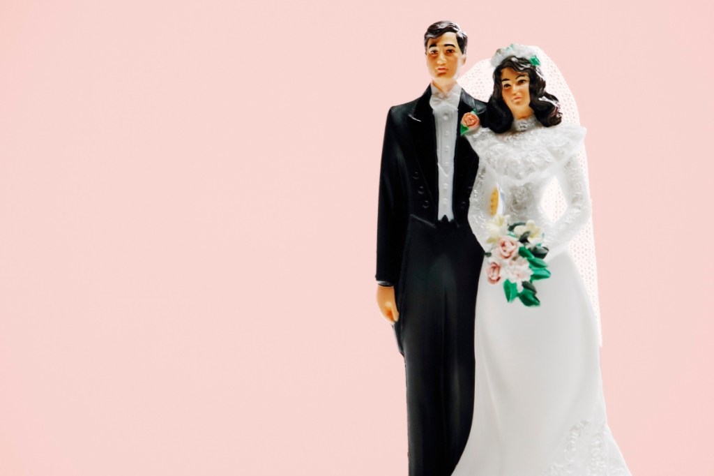 former-tradwives-take-to-tiktok-to-become-anti-tradwife-influencers