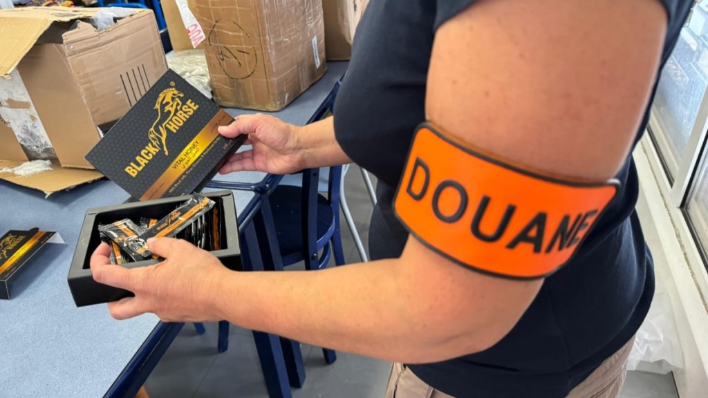 French Customs Seized 31,000 Tons of Erectile Dysfunction Honey in 2024