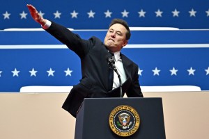Over 100 Subreddits Are Banning X Links Because Elon Musk Sucks