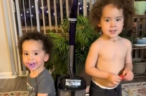the boys got pawpaw (photo: Monica Long / TikTok)